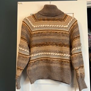 Vintage 1980s wool turtle neck sweater Size M